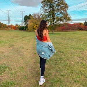 Meet your Posher, Sabrina